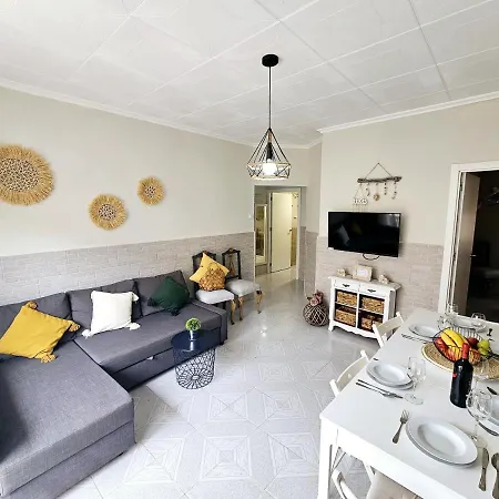 Cozynest - With Terrace