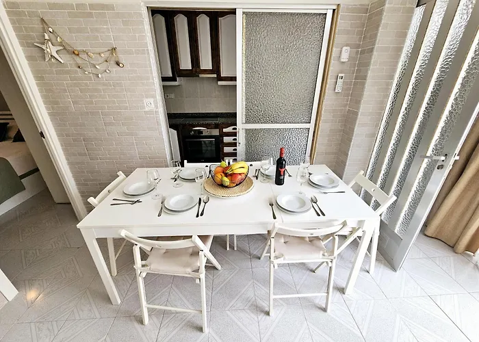 Cozynest - With Terrace By Suncastle * Alicante